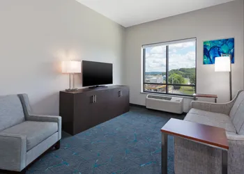 Holiday Inn Cookeville by IHG hotel thumbnail 8