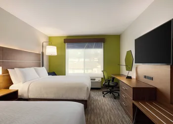 Holiday Inn Express & Suites Hayward - Castro Valley by IHG hotel thumbnail 7