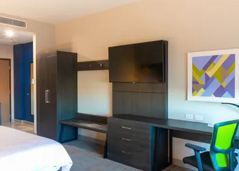 Holiday Inn Express & Suites Tijuana Otay by IHG hotel thumbnail 3