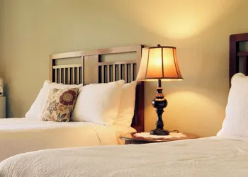Julian Lodge hotel thumbnail 5