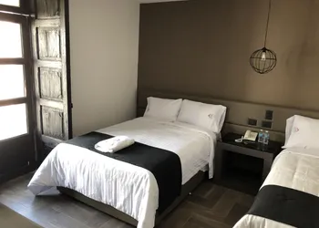 Hotel Isabel hotel thumbnail 7