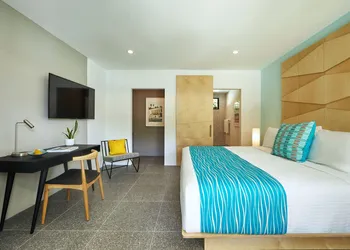 Twin Palms Resort - A Gay Men's Resort hotel thumbnail 5