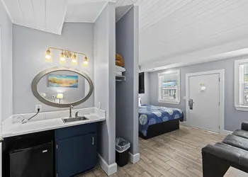 Paradise inn hotel thumbnail 8
