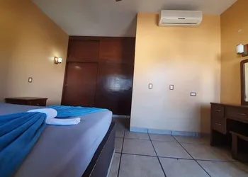 Hotel Colonos By Rotamundos hotel thumbnail 3