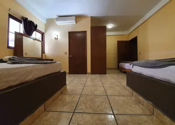 Hotel Colonos By Rotamundos hotel thumbnail 8