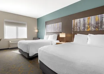 Best Western Plus Isanti hotel thumbnail 6