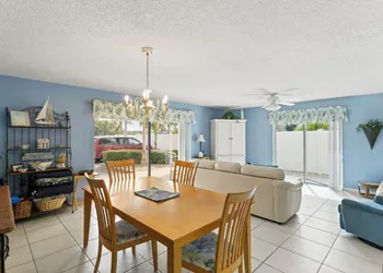 Fifty Gulfside Condominiums hotel thumbnail 2