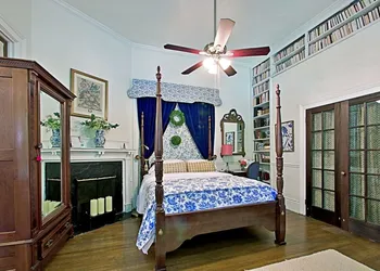 Chesnut Cottage Inn hotel thumbnail 5