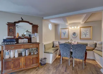 Pelican Cove Inn hotel thumbnail 6