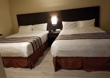 Silver Maple Motel hotel thumbnail 3