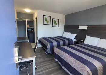 Budget Inn hotel thumbnail 2