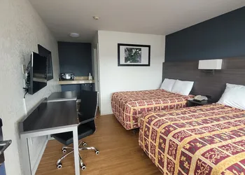 Budget Inn hotel thumbnail 3