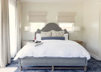 Black Walnut Inn & Vineyard hotel thumbnail 5