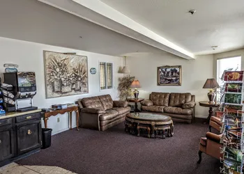 Bayview Inn hotel thumbnail 3