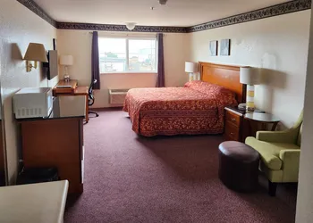 Bayview Inn hotel thumbnail 4