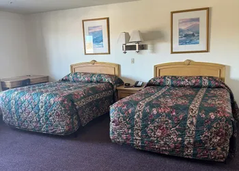 Bayview Inn hotel thumbnail 7