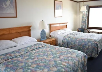 Blue Heron Motel hotel thumbnail 4