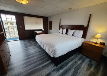 The Crest - Hampton Beach hotel thumbnail 5