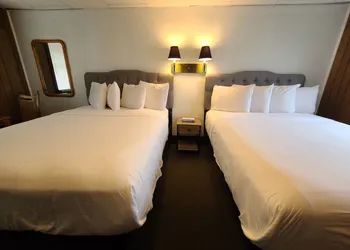 The Crest - Hampton Beach hotel thumbnail 6