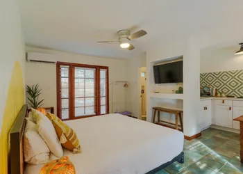The Good House hotel thumbnail 4