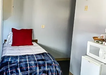The Gold Pan Motel hotel thumbnail 4