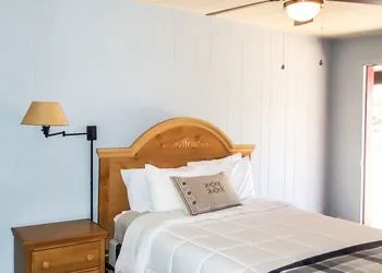 The Gold Pan Motel hotel thumbnail 7