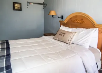 The Gold Pan Motel hotel thumbnail 8