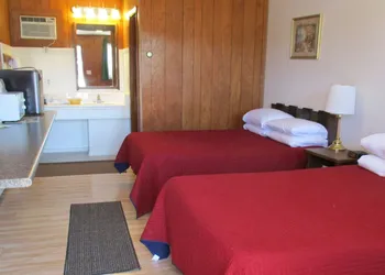 Falls Motel hotel thumbnail 5
