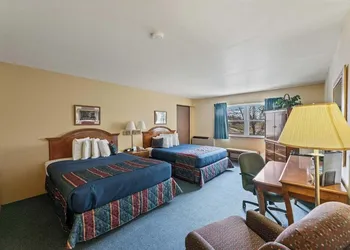 Iron Ridge Inn Motel hotel thumbnail 2