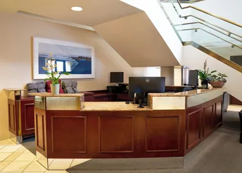 Villa Graziadio Executive Center at Pepperdine University hotel thumbnail 3