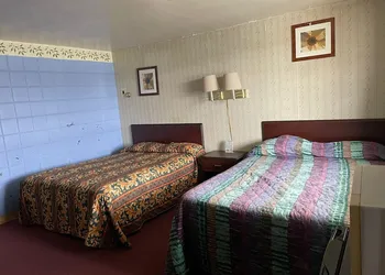 Beaver Falls Motel hotel thumbnail 3