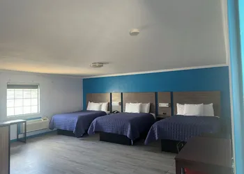 Carrizo Executive Inn hotel thumbnail 8