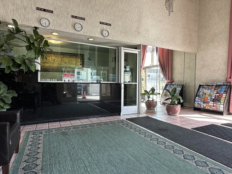 Garden Grove Inn hotel detail image 2