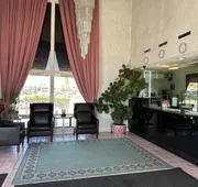 Garden Grove Inn hotel detail image 3