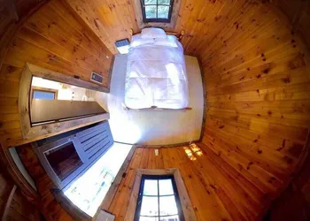 Red Bay Lodge hotel thumbnail 3