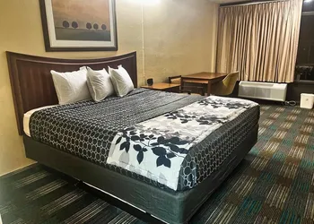 Executive Inn Laurel hotel thumbnail 7