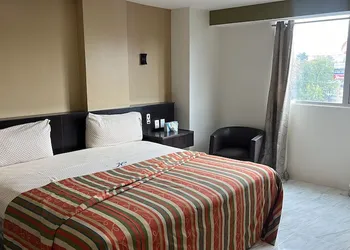 Hotel California hotel thumbnail 7
