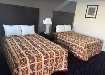 Broadway Inn hotel thumbnail 4