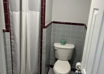 Broadway Inn hotel thumbnail 7