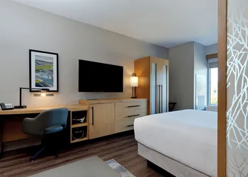 Hyatt Place Kelowna hotel thumbnail 7