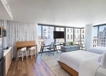 Element by Marriott Philadelphia Downtown hotel thumbnail 6
