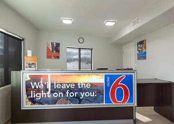 Motel 6 Show Low, AZ hotel thumbnail 3