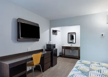 Motel 6 Show Low, AZ hotel thumbnail 8