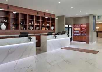 Element by Marriott Toronto Airport hotel thumbnail 3