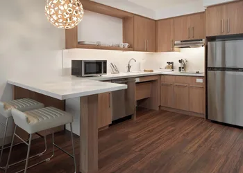 Element by Marriott Toronto Airport hotel thumbnail 7