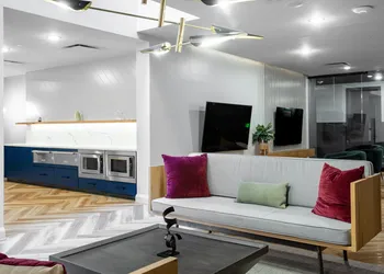 Mint House Dallas Downtown by Kasa hotel thumbnail 2