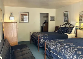 Columbine INN hotel thumbnail 5