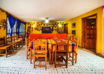 OYO Hotel El Mineral, Tlalpujahua hotel thumbnail 3