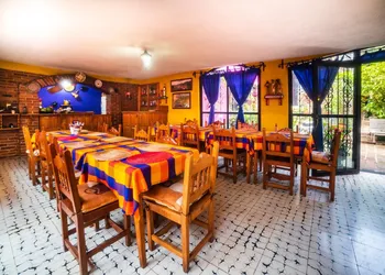 OYO Hotel El Mineral, Tlalpujahua hotel thumbnail 4