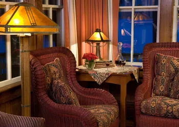 Lake Pointe Inn hotel thumbnail 5